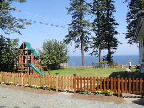 كامبل ريفر Edgewater Motel المظهر الخارجي الصورة